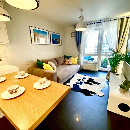 New Wave Big & Beautiful -parking 아파트 *