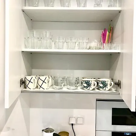 New Wave Big & Beautiful -parking *